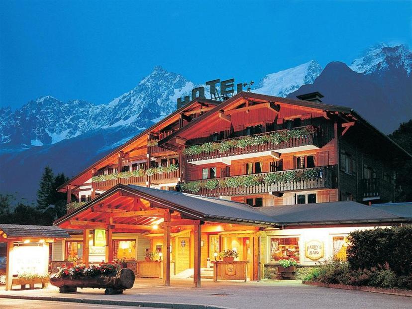 Chalet Hôtel du Bois image 1