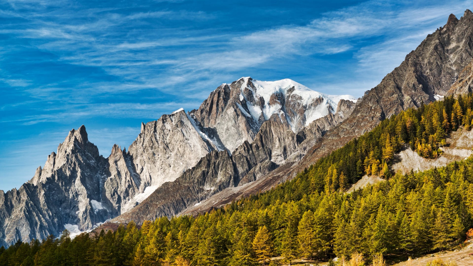 Mont Blanc en höstmorgon