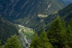 Ein Blick zurück nach Trient und zum Col de la Forclaz