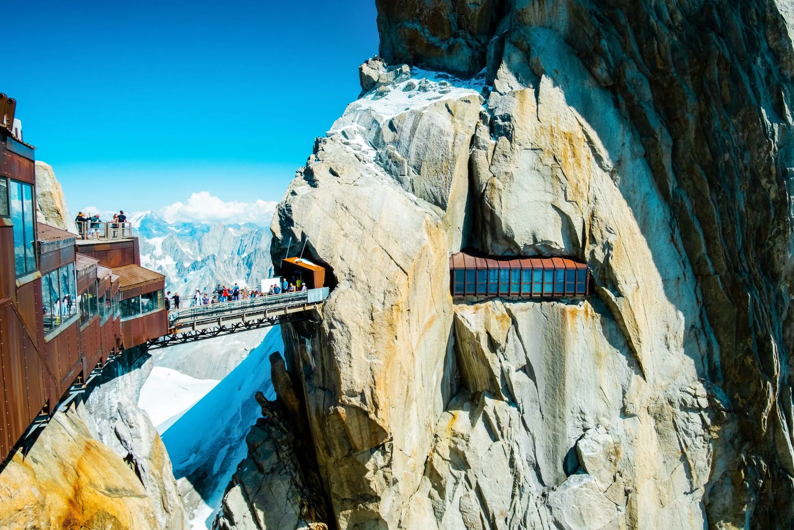 footbridge on aiguille du midi