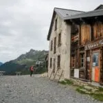 Le refuge est relié à Chamonix par un téléphérique.